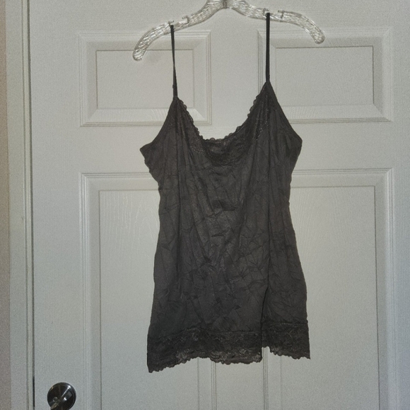 Maurices Tops - Maurices Grey cami with lace trim